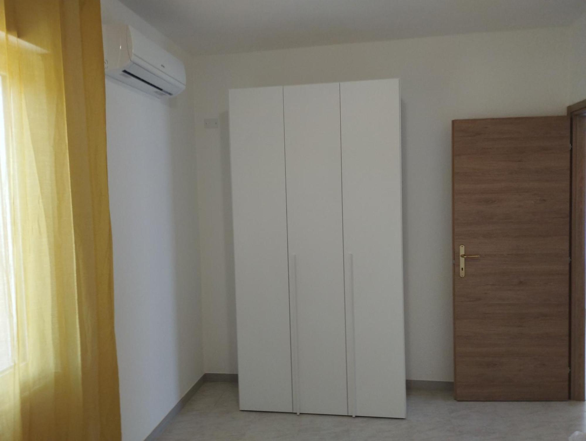 Appartamento Sankt Johann San Giovanni Suergiu Bagian luar foto